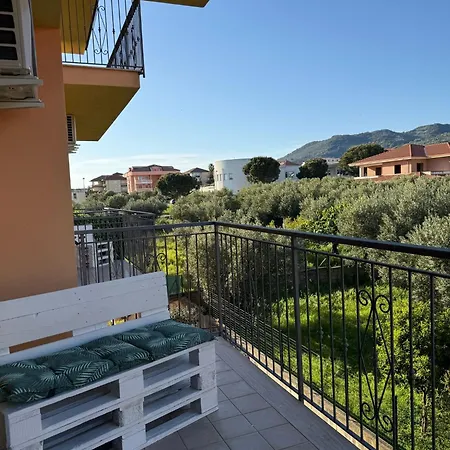 Tropical House Konukevi *