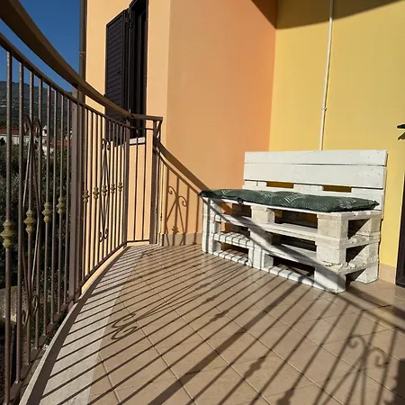 Guest house Tropical House Gizzeria