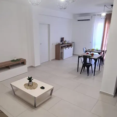 Tropical House * Gizzeria