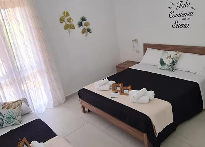 Tropical House * Gizzeria